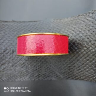 bracelet-dore-cuir-de-saumon-rouge
