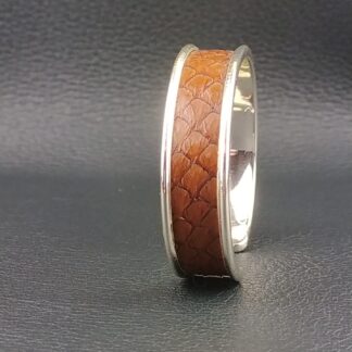 bracelet-argente-petit-cuir-de-saumon-marron