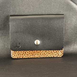 porte-cartes-en-cuir-noir-et-cuir-de-chevre-marron