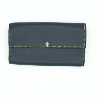 portefeuille-artisanal-en-cuir-pour-femme-sellerie-waneta-premeaux-prissey