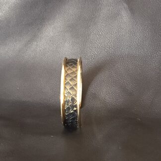 bracelet-argente-en-cuir-de-saumon-sellerie-waneta-premeaux-prissey
